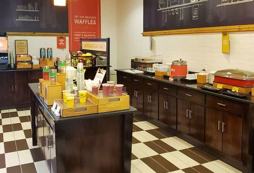 호텔 Hampton Inn Stow