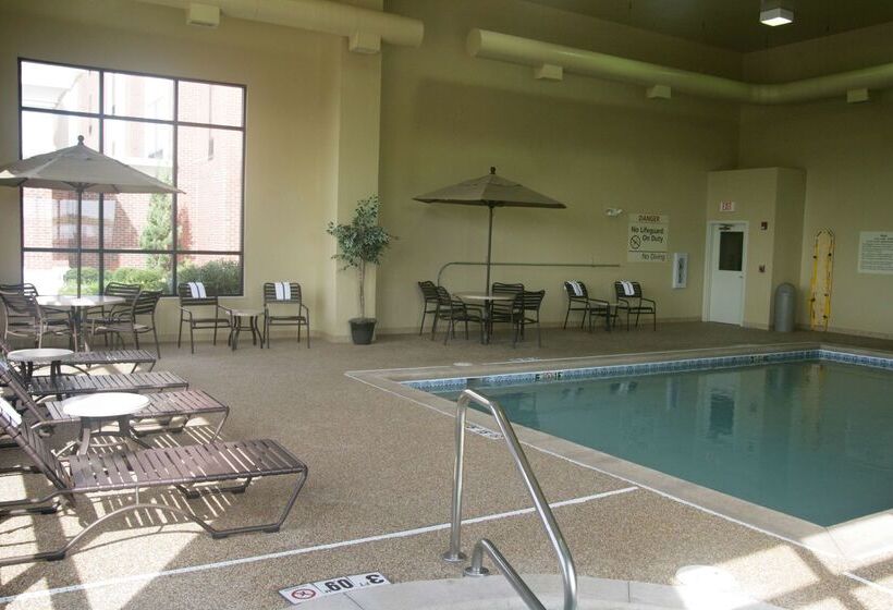 فندق Hampton Inn Stow