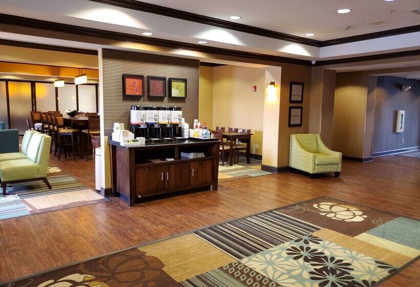 فندق Hampton Inn Stow