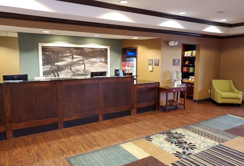 فندق Hampton Inn Stow