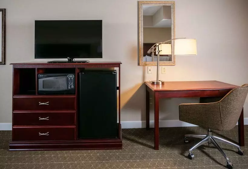 호텔 Hampton Inn & Suites Toledoperrysburg