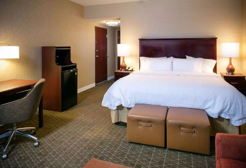 호텔 Hampton Inn & Suites Toledoperrysburg
