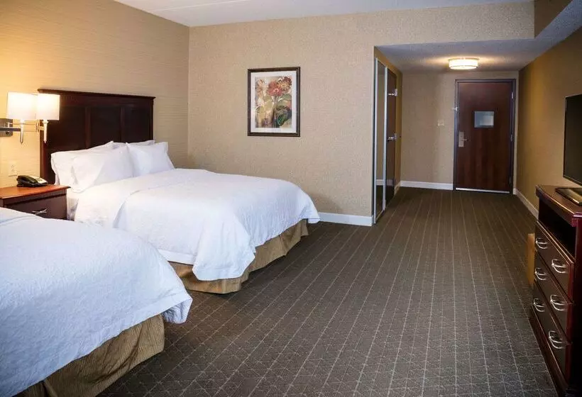 호텔 Hampton Inn & Suites Toledoperrysburg