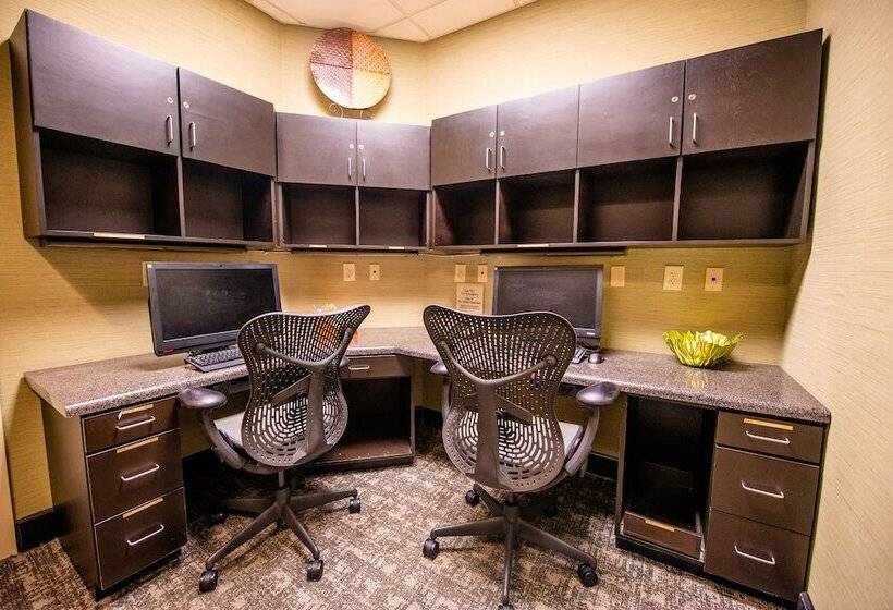 בית מלון כפרי Hilton Garden Inn Birmingham/trussville