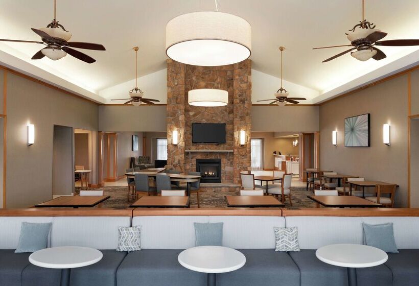 בית מלון כפרי Homewood Suites By Hilton Allentown West/fogelsville, Pa