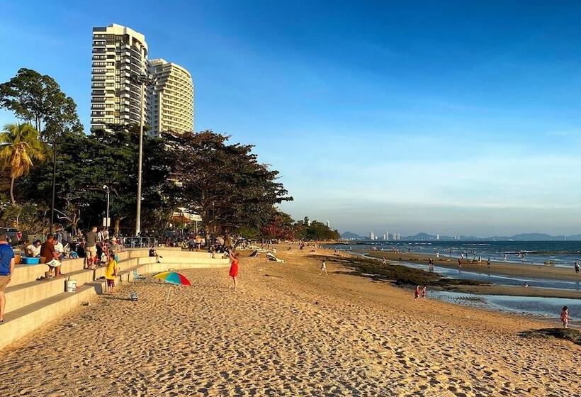 酒店 Royal Beach View