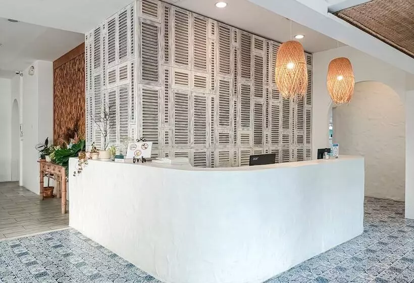 酒店 Royal Beach View