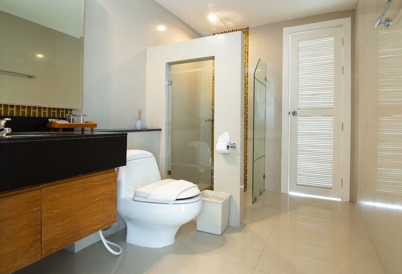 酒店 Royal Beach View