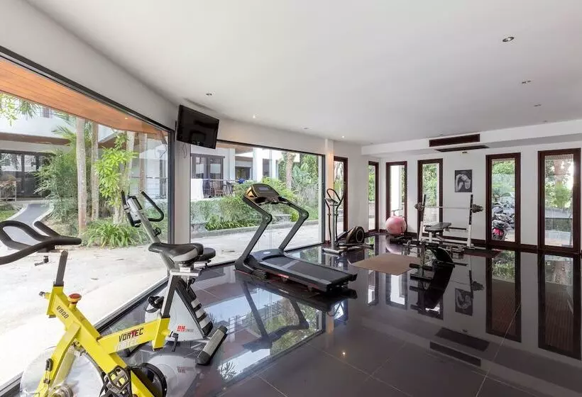 ホテル Sensive Hill Villas