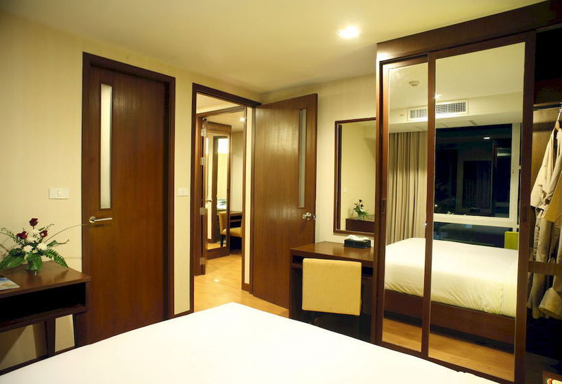 酒店 The Kris Residence