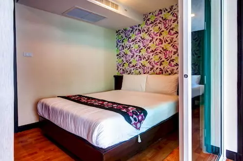 酒店 The Kris Residence