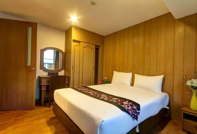 酒店 The Kris Residence