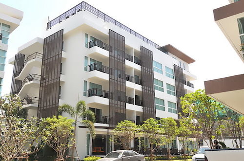 酒店 The Kris Residence