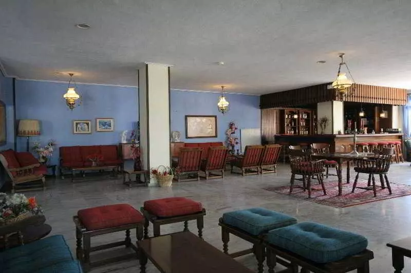 Theodorou Beach Hotel Apartments