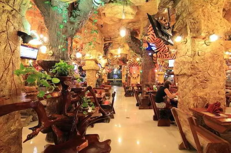 酒店 Tiger Complex