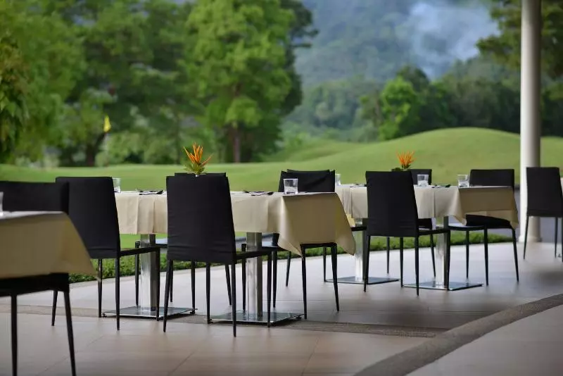 ホテル Tinidee Golf Resort Phuket   Sha Extra Plus