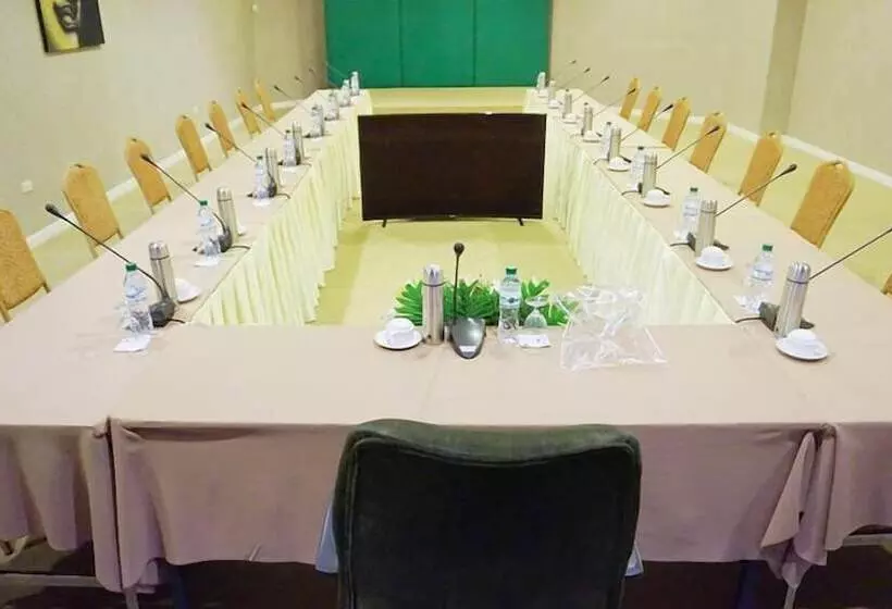 酒店 Viang Tak Riverside