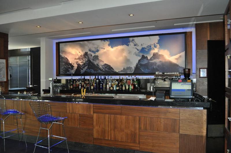 فندق Wyndham Santiago Pettra