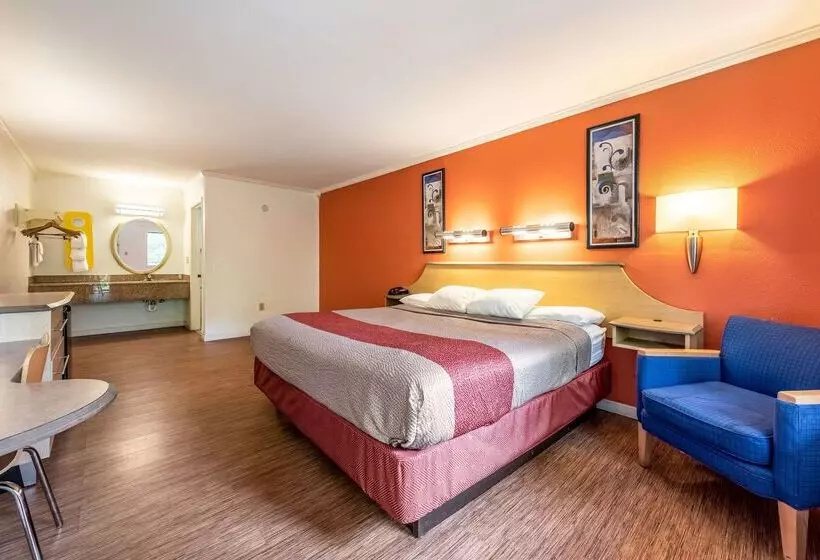 Motel 6 Gatlinburg, Tn Smoky Mountains