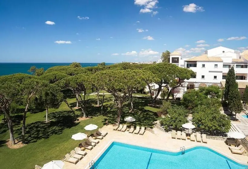 Pine Cliffs Hotel, A Luxury Collection Resort