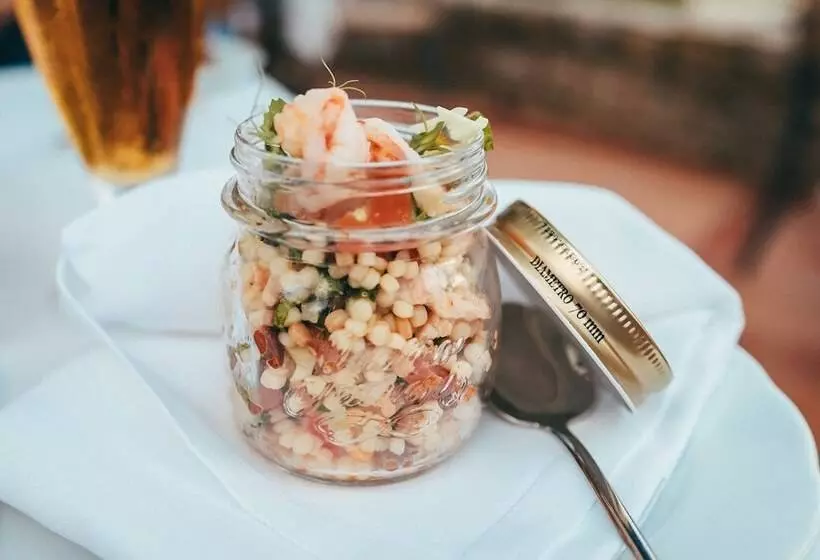 Pine Cliffs Hotel, A Luxury Collection Resort