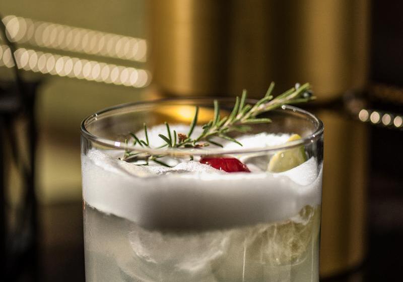 Pine Cliffs Hotel, A Luxury Collection Resort