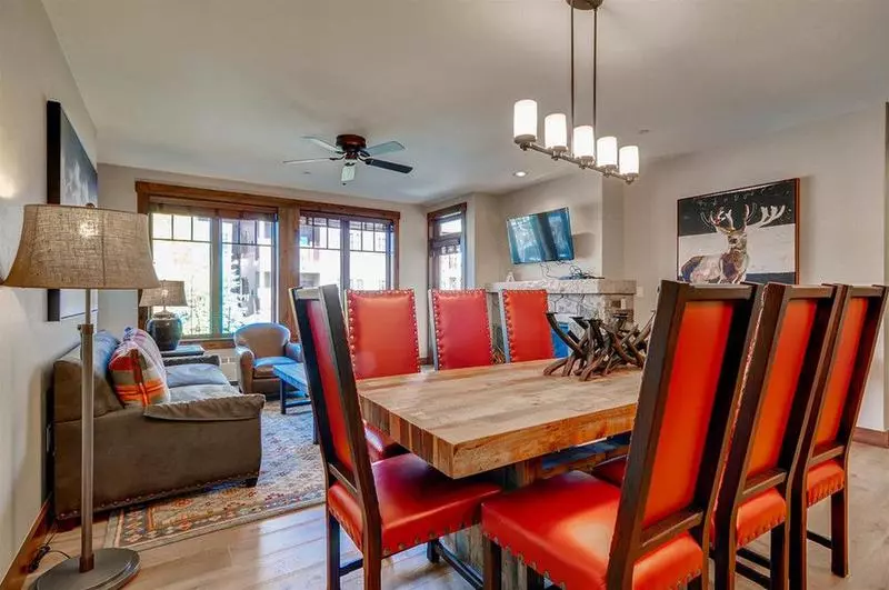 Water House On Main Street #5211