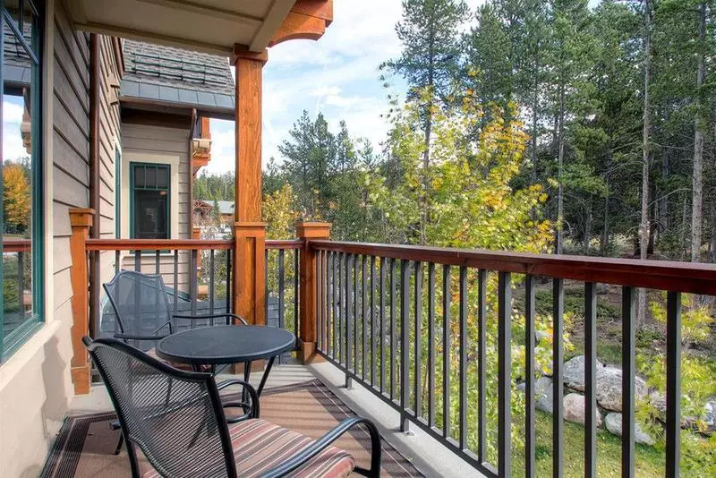 Water House On Main Street #5211