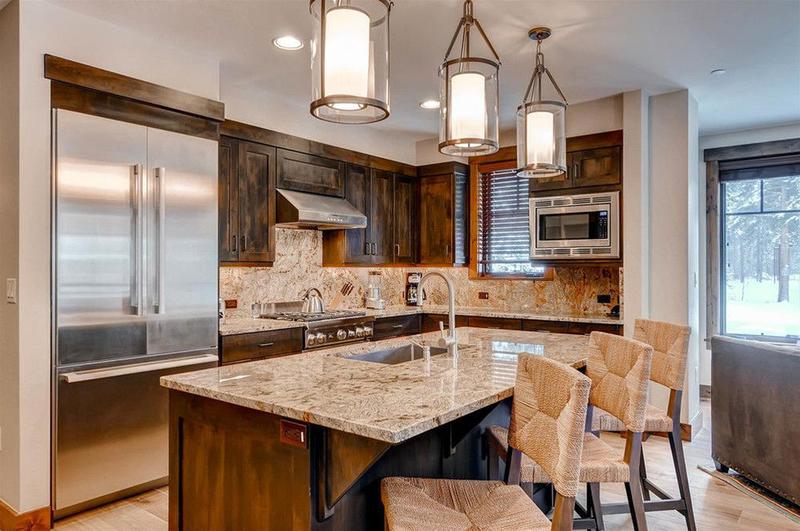 Water House On Main Street #5211