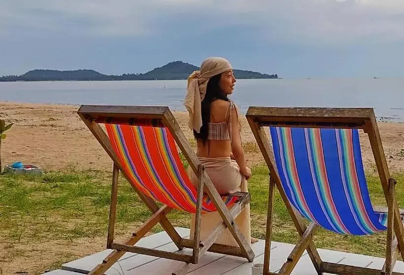 ホテル Ban Tawansongfa