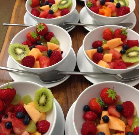 Пансион Bay View Guest House