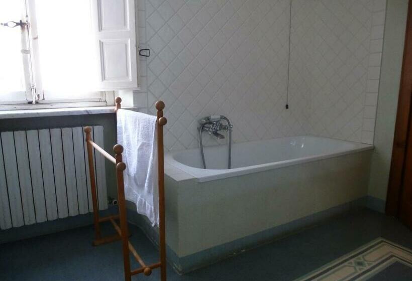 تختخواب و صبحانه Casa Marcè A Sonno