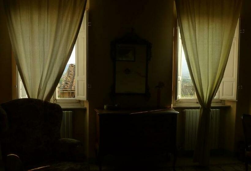 تختخواب و صبحانه Casa Marcè A Sonno