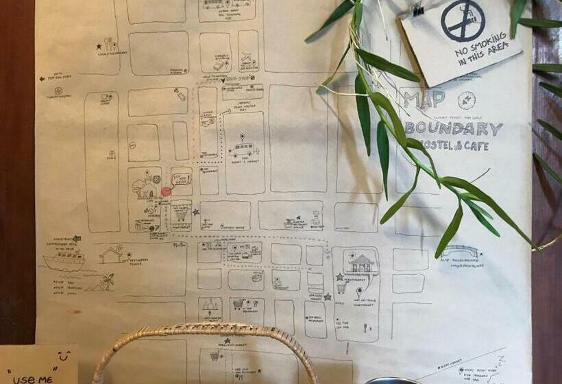 Boundary Hostel And Cafe