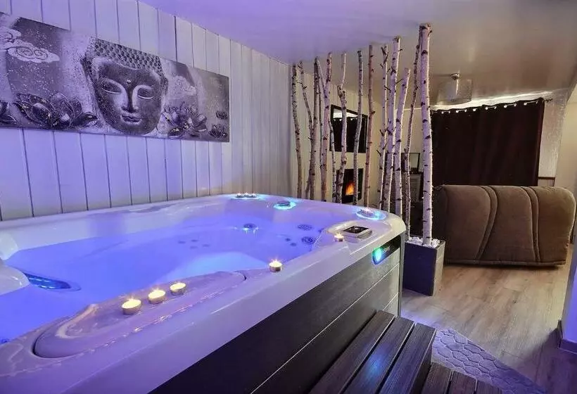 Majatalo Spa Et Romance à Molliebon