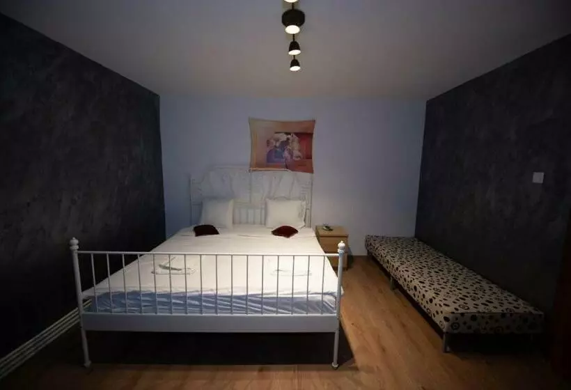 Majatalo Vila Estera Therme Balotesti