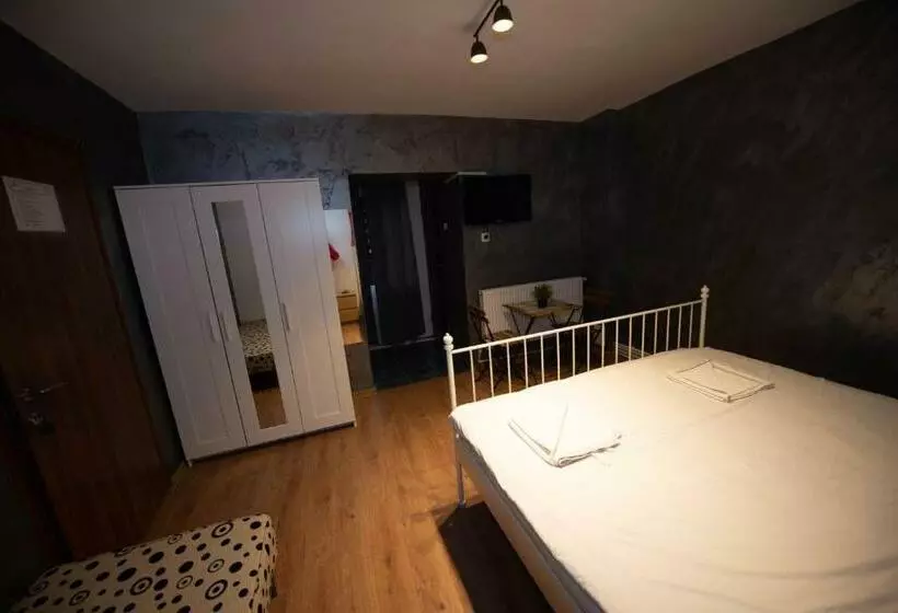 Majatalo Vila Estera Therme Balotesti