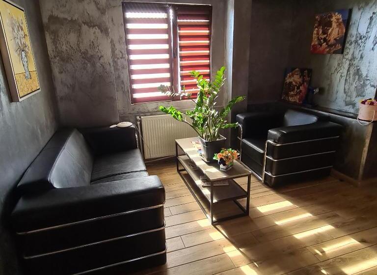 بنسيون Vila Estera Therme Balotesti