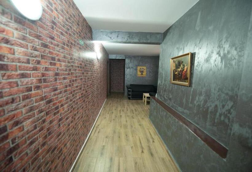 بنسيون Vila Estera Therme Balotesti