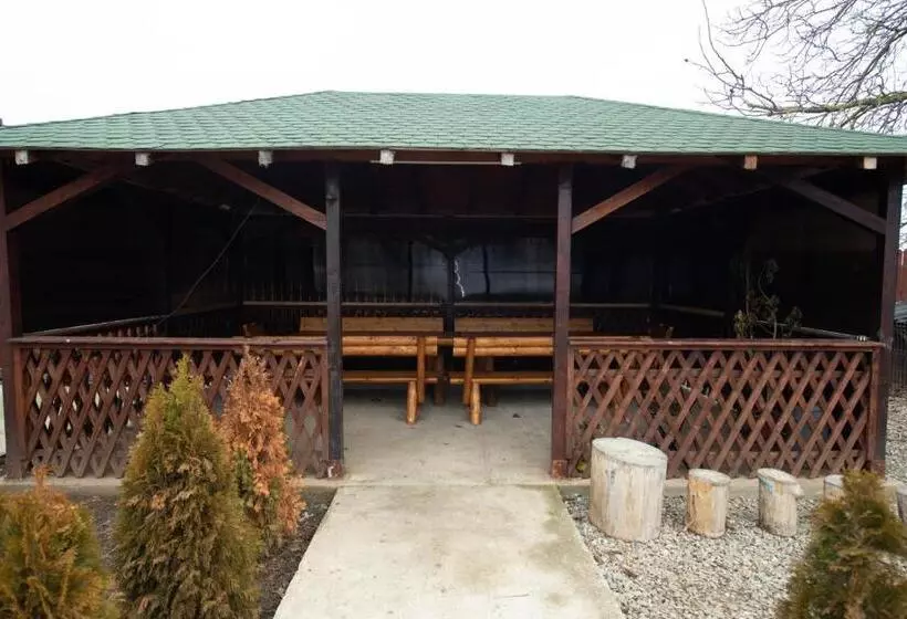 Majatalo Vila Estera Therme Balotesti