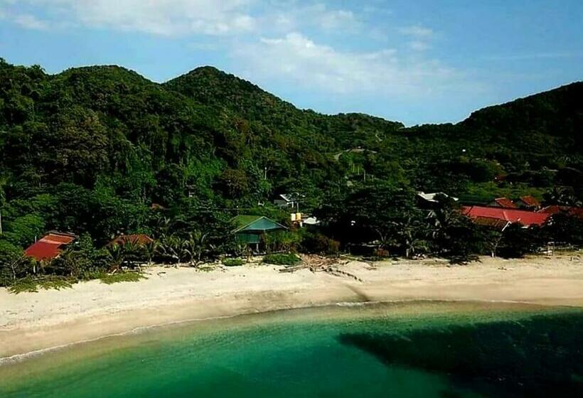 旅馆 Castaway Surf Retreat 1