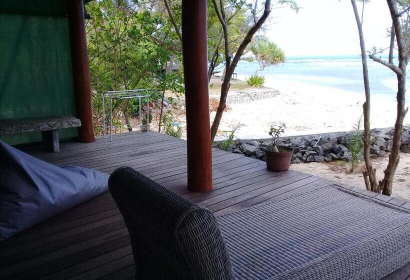 旅馆 Castaway Surf Retreat 1