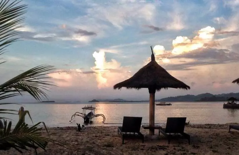 ホテル Alam Karang