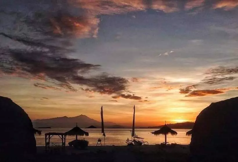 ホテル Alam Karang