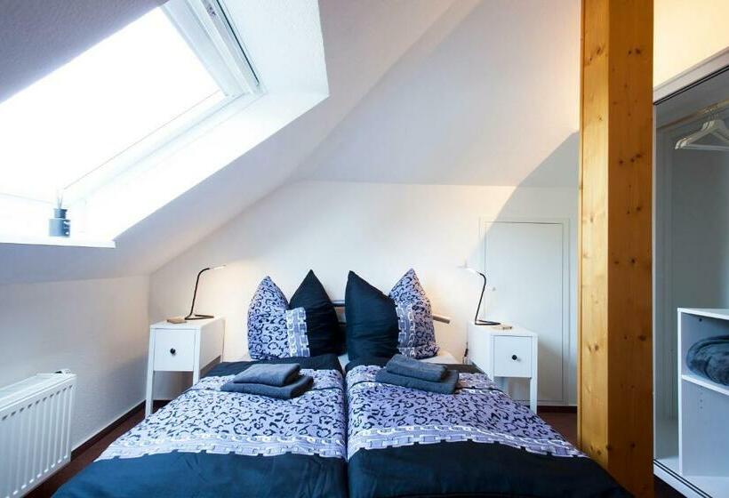 بنسيون Gästehaus „bei Pohls“