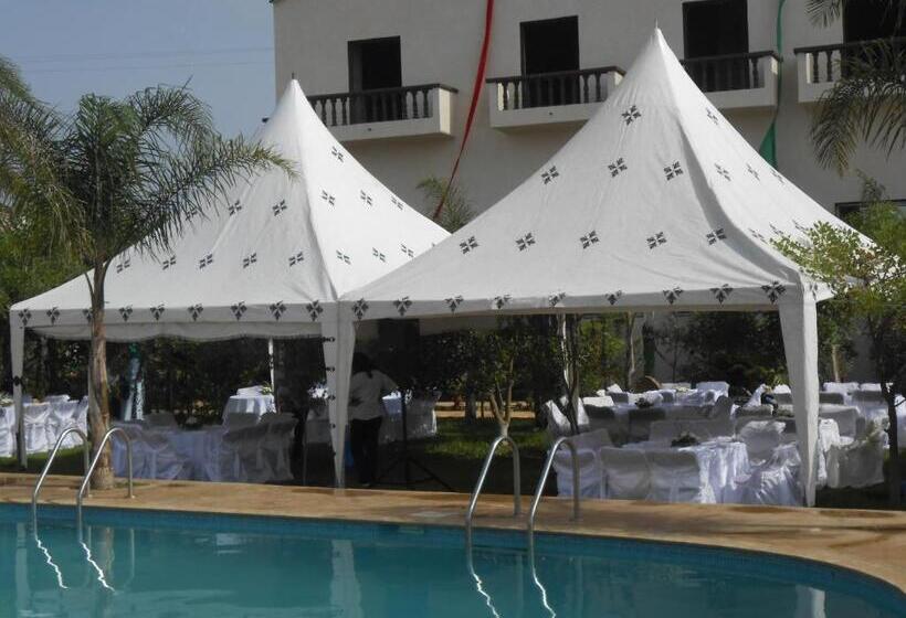 פנסיון Reda Land