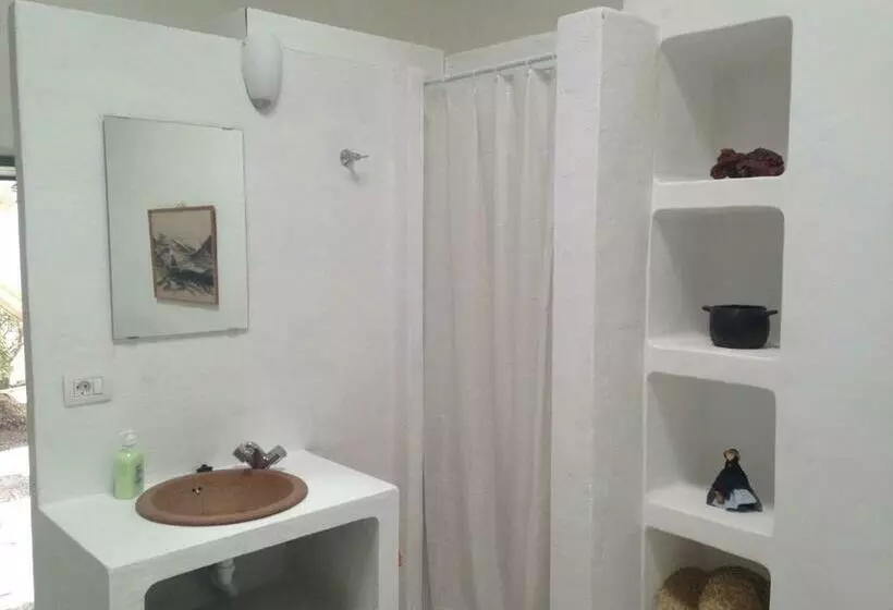 Aamiaismajoitus (B&B) Patio Ii Studio At Finca