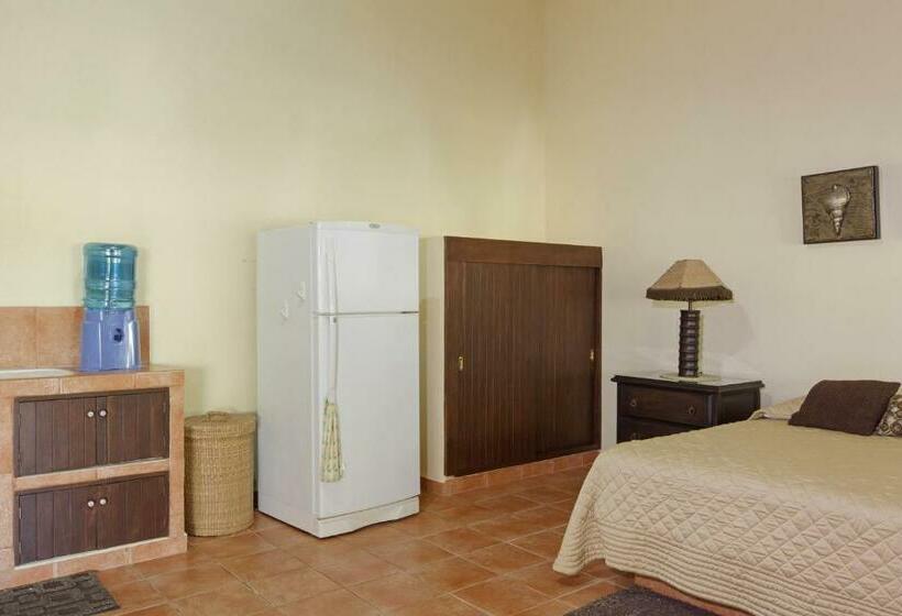 Hotel The Resort At Majahua Palms