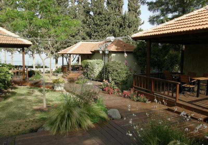 Golan Rooms At Sagi Family Country Lodging