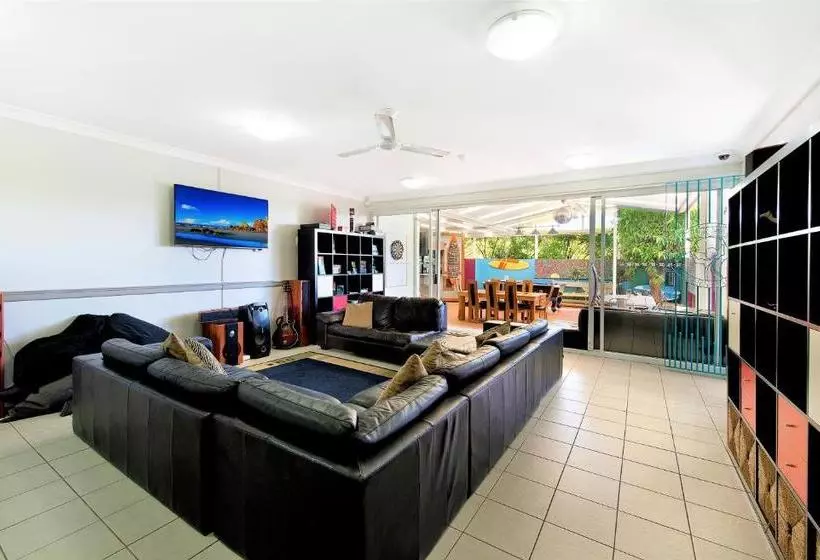 Хостел Aquarius Gold Coast